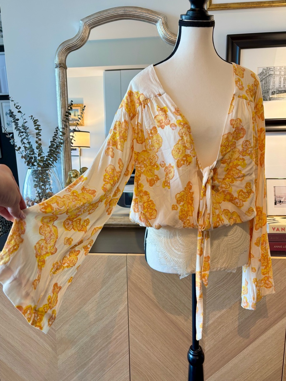 FREE PEOPLE Women's Floral Tie-Front Body Suit Blouse - Yellow/Cream Medium - Picture 10 of 17